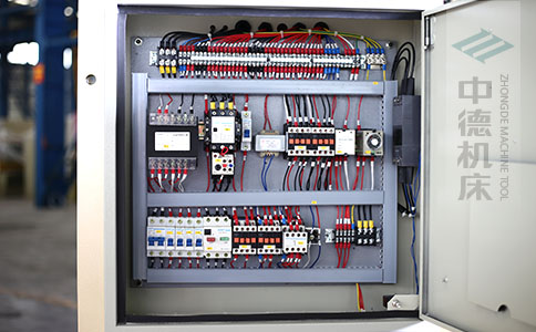 ZDS-832采用正品電氣元件，穩(wěn)定耐用壽命長.jpg